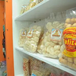Mall Baru vs Tradisi Parcel Lebaran: Siapa yang Akan Menang di Cilacap?